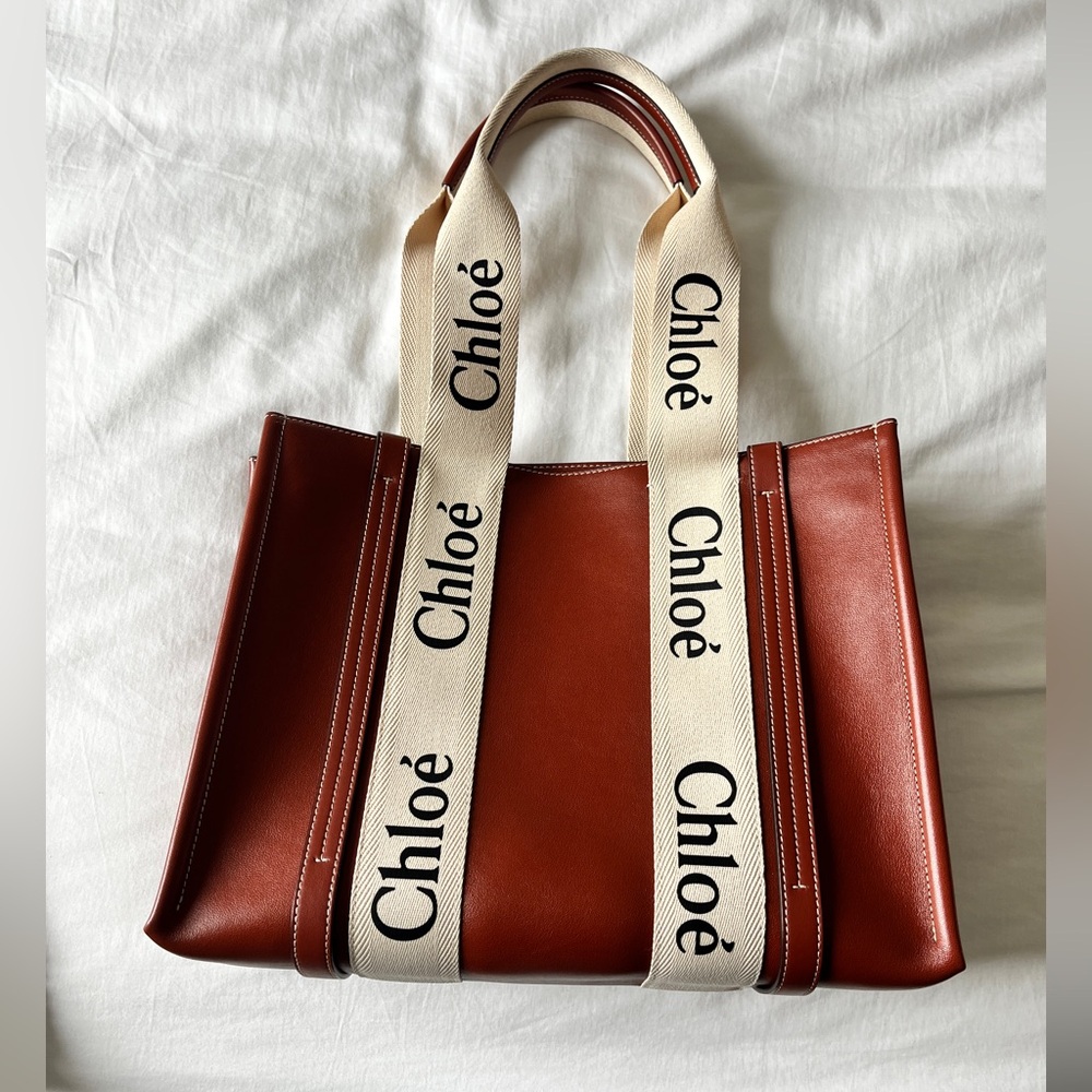 Chloe Medium Woody Tote